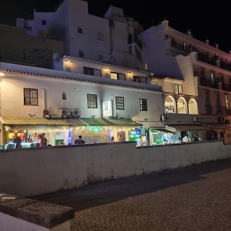 Wonder Charm Guesthouse Albufeira Exteriör bild