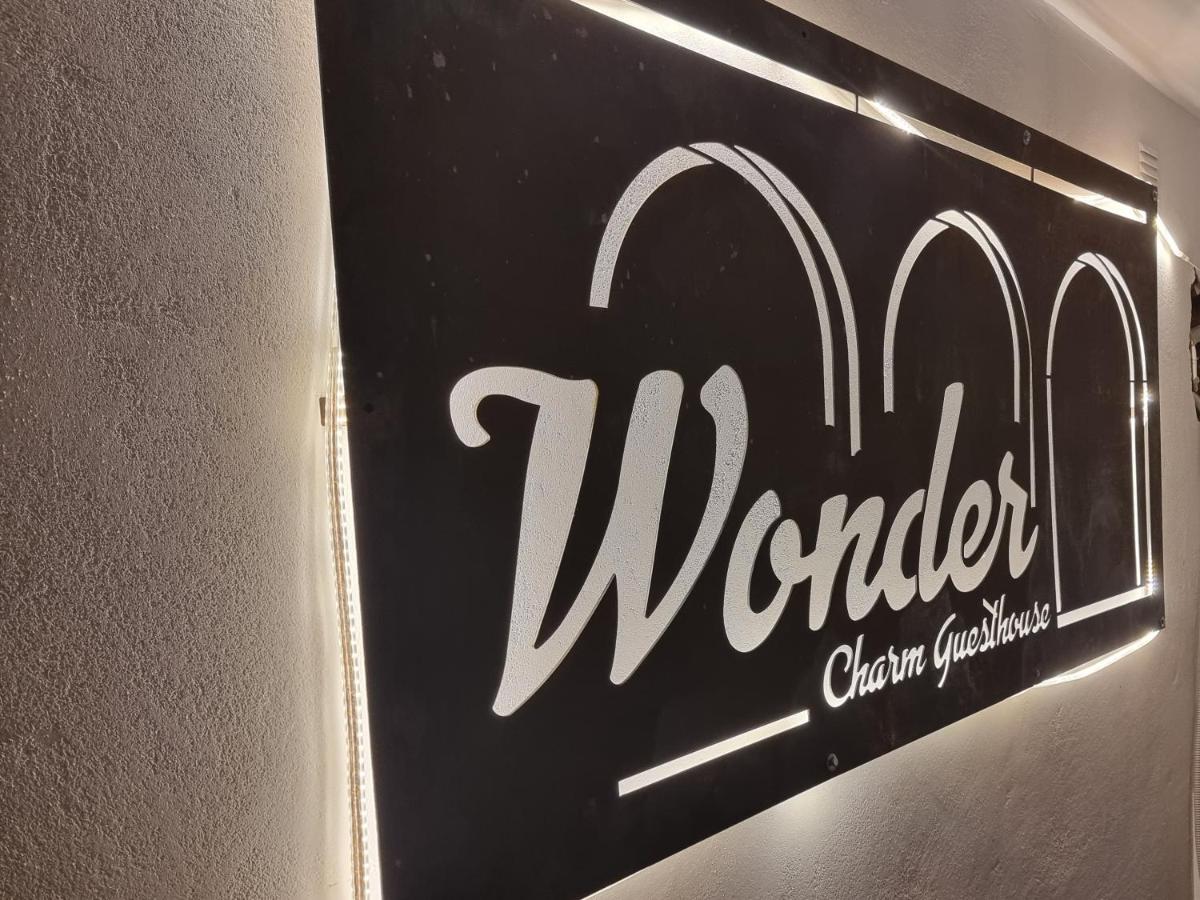 Wonder Charm Guesthouse Albufeira Exteriör bild