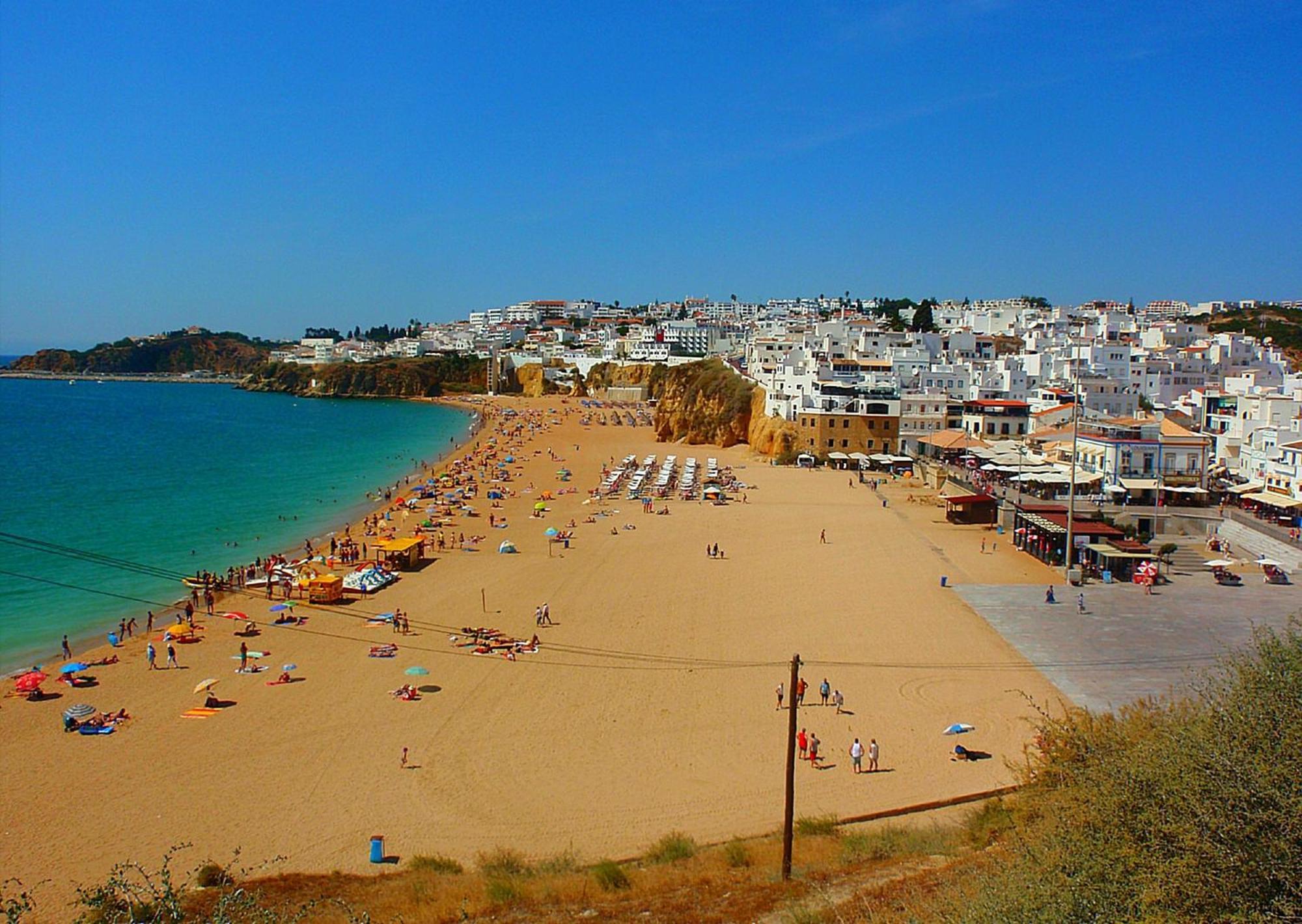 Wonder Charm Guesthouse Albufeira Exteriör bild