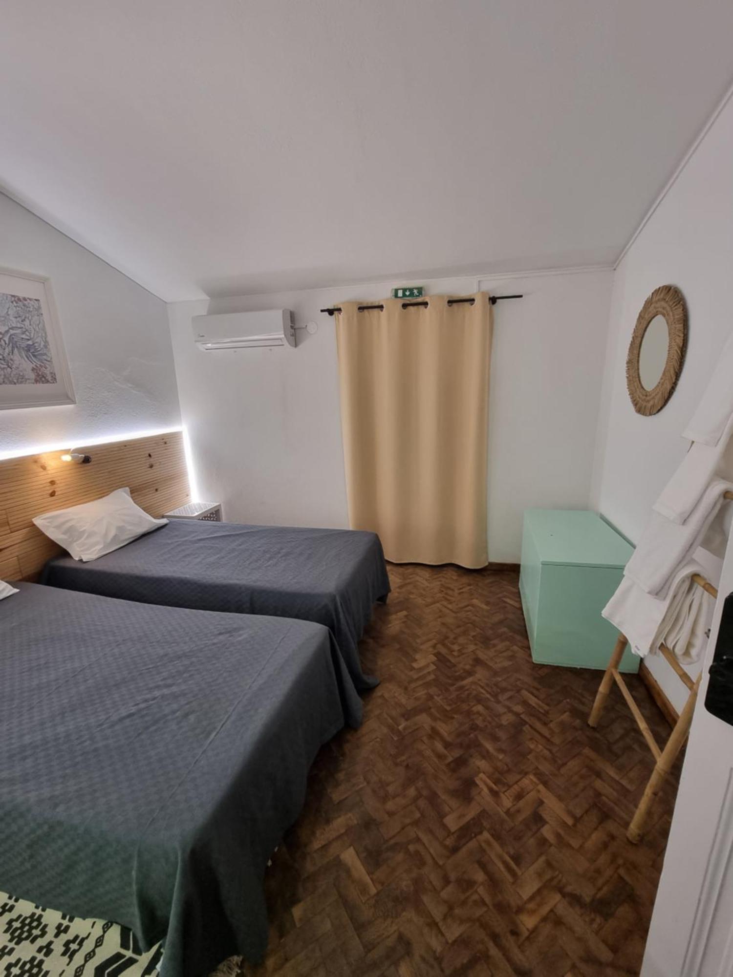 Wonder Charm Guesthouse Albufeira Rum bild