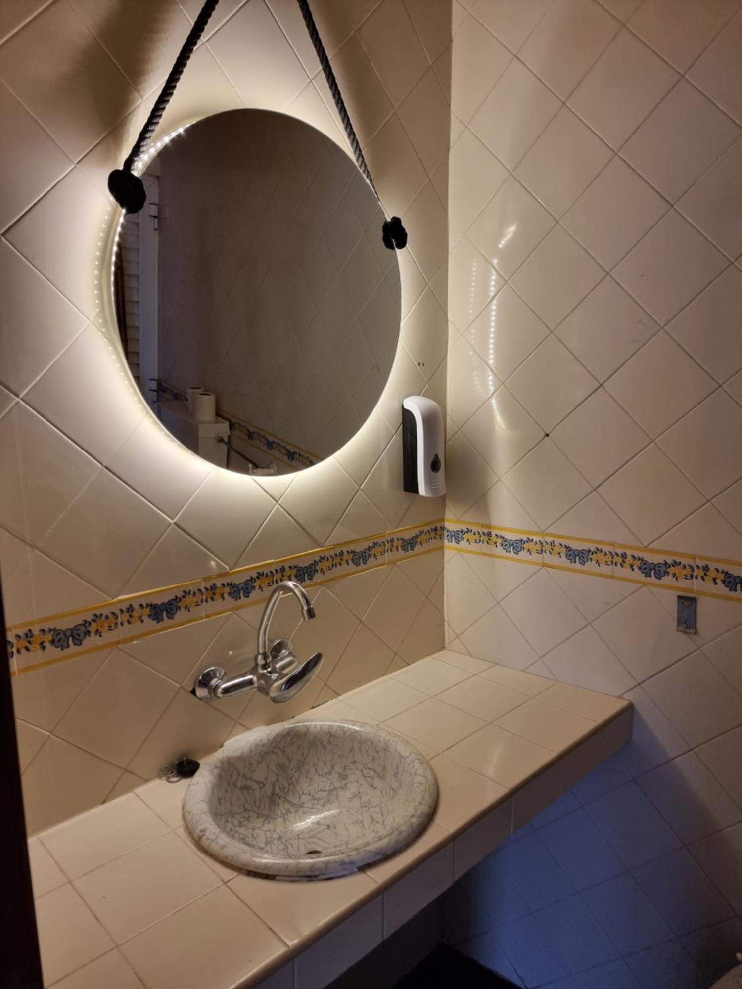 Wonder Charm Guesthouse Albufeira Rum bild